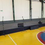 Palco praticável com carpete